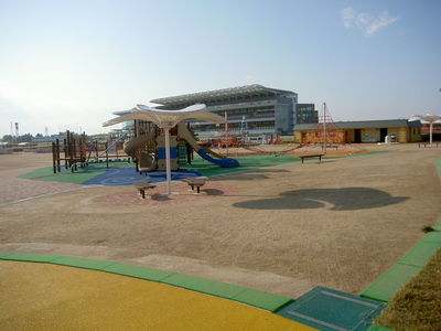 中京競馬場　馬場内遊園地整備工事